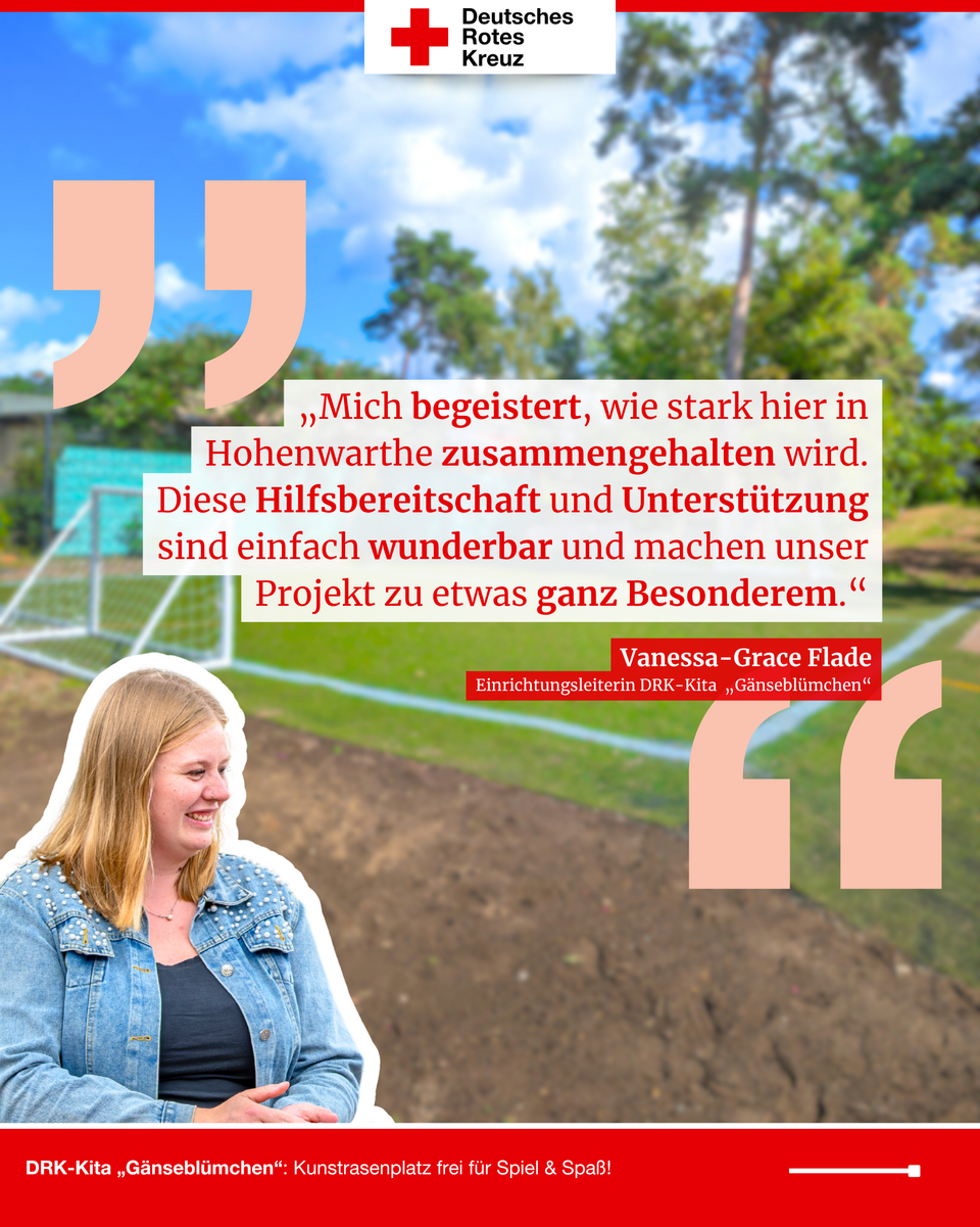 Vanessa-Grace Flade mit Zitat zum Zusammenhalt bei der Eröffnung des Kunstrasenplatzes der DRK-Kita „Gänseblümchen“.