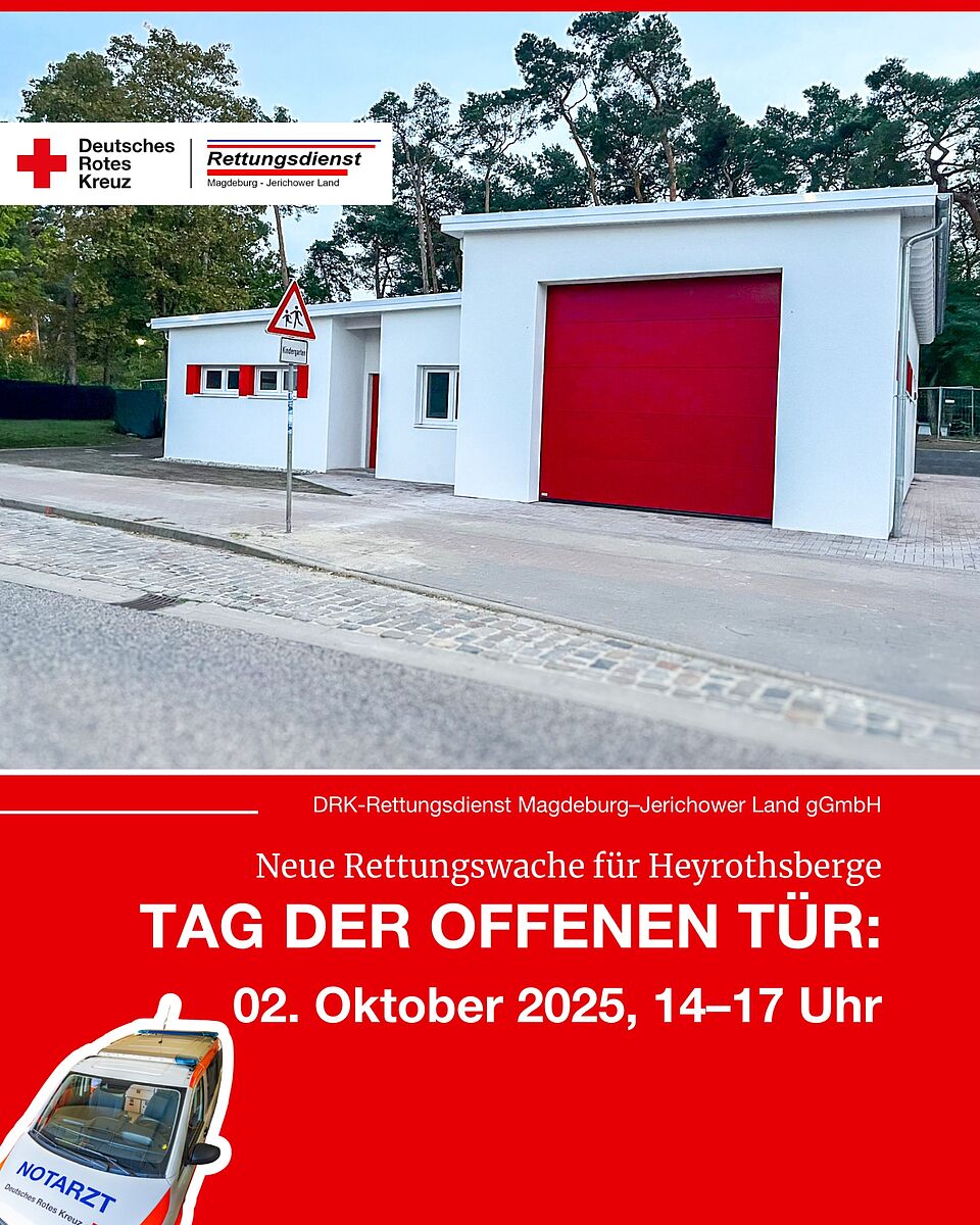 Neue DRK-Rettungswache in Heyrothsberge, Außenansicht mit rotem Tor.
